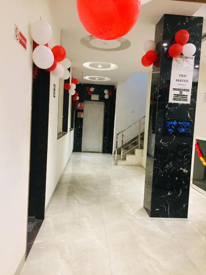 Hotel Golden Bliss At New Delhi Airport 외부 사진