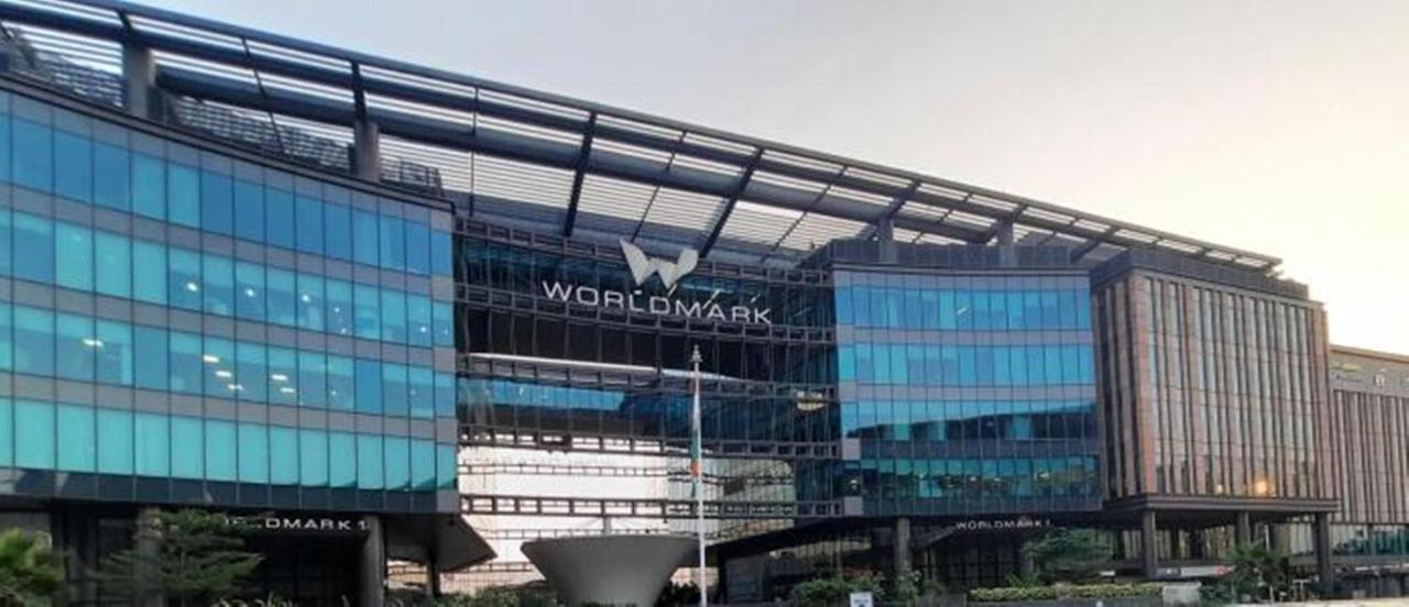 Hotel Golden Bliss At New Delhi Airport 외부 사진